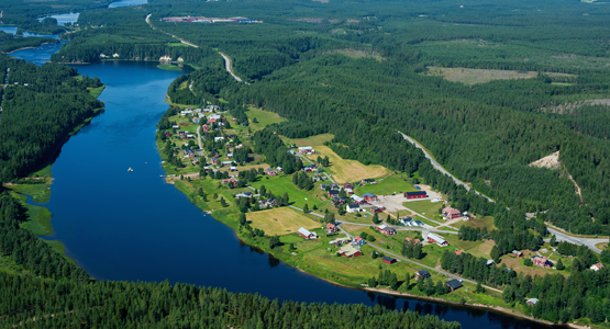 Flygbild över raningar i vindelälven